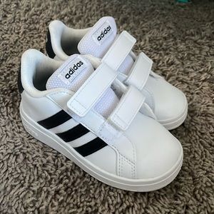 Adidas baby shoes size 7